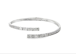 18k White Gold 1.64ct Diamond Bangle