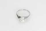 Pearl Solitaire in White Gold Ring