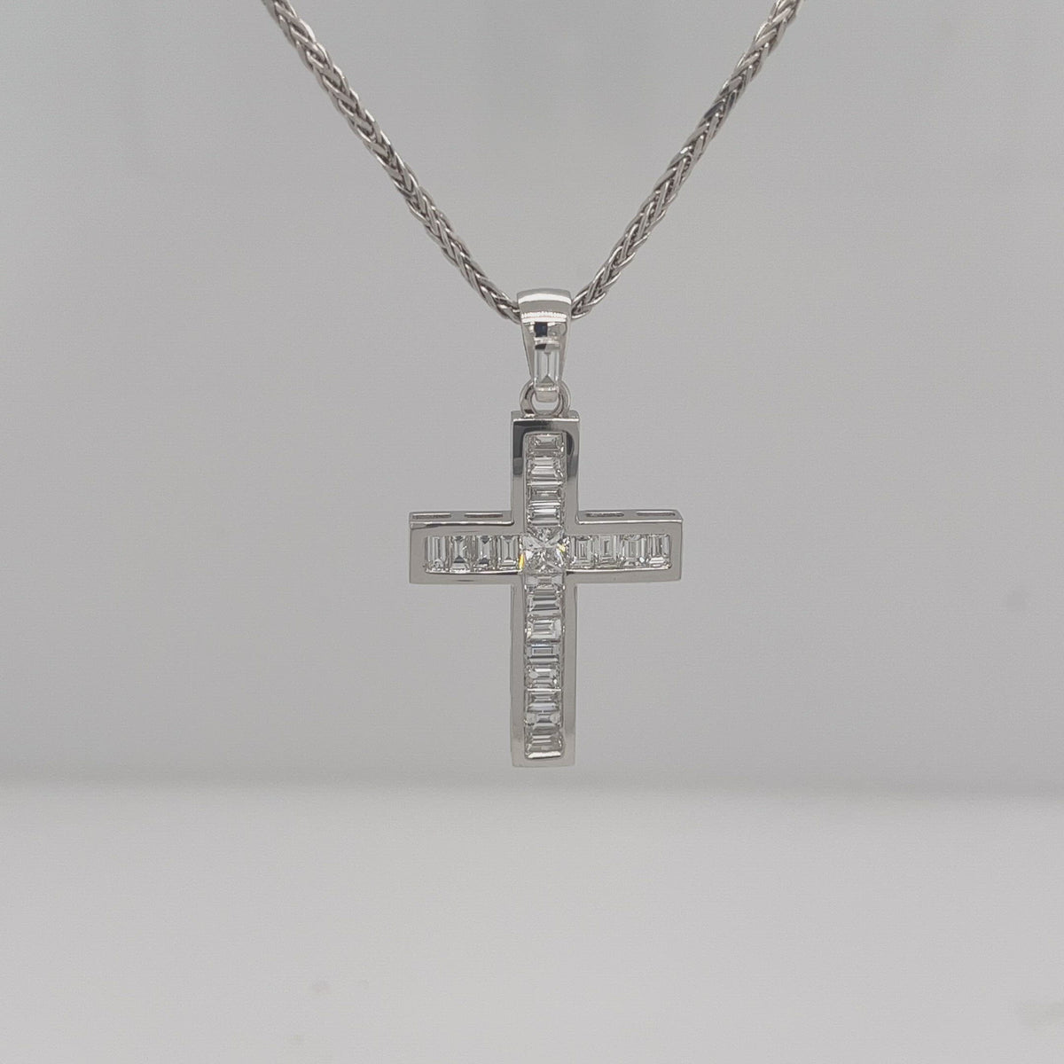 14 Karat White Gold Cross Pendant with Baguette Diamonds – Eden Jewelers